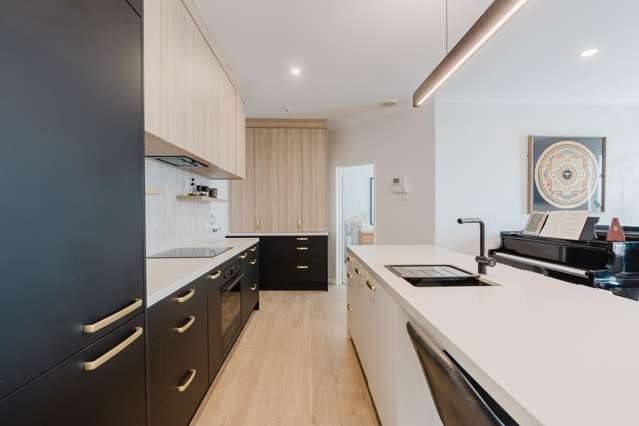4B/137 Alexandra Street Hamilton Central_1