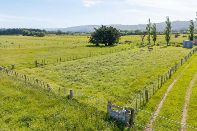 Build your dream home amid spectacular sunsets