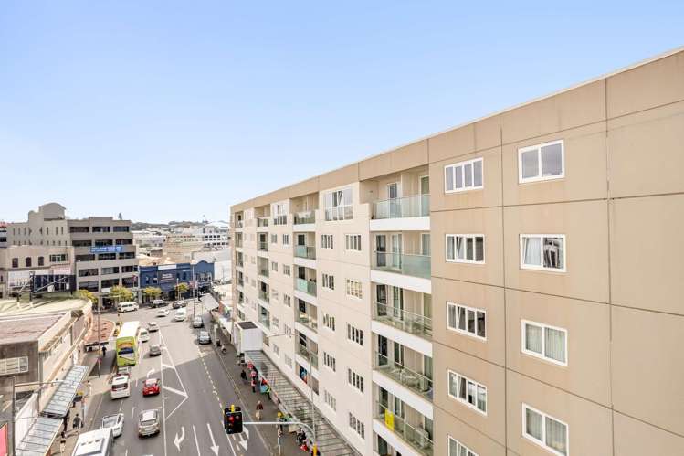 517/176C BROADWAY Newmarket_12