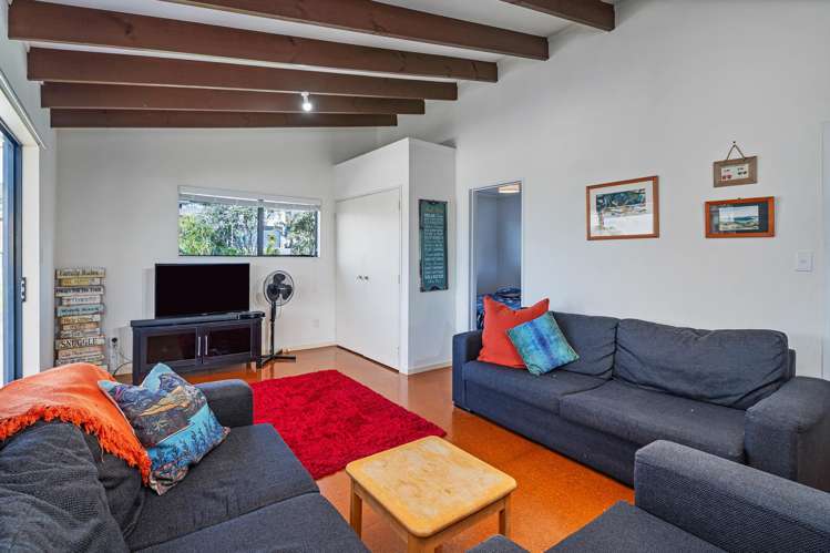 12 Thompson Place Opito Bay_11