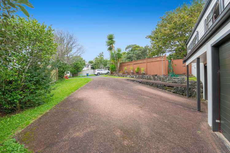 1 Redwing Street Browns Bay_13