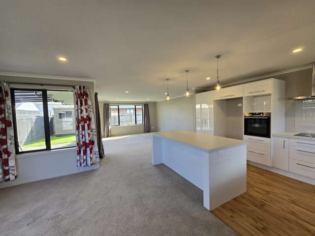 5 Hereford Drive Carterton_3