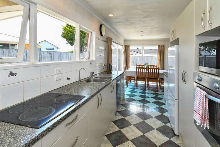 16 Mccall Place Opaheke_5