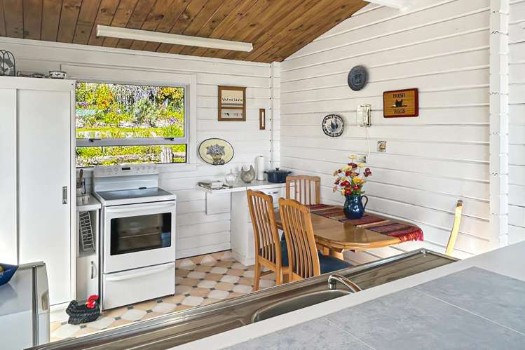 42 Rototai Road Takaka_4