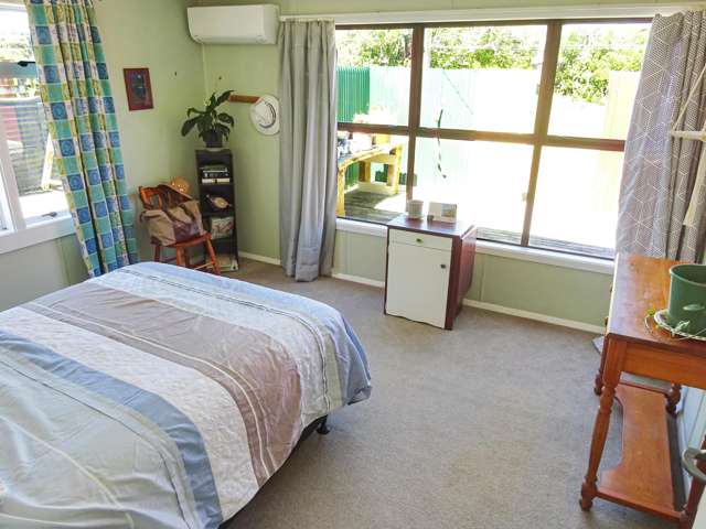 15 Rangitane Street Himatangi Beach_2