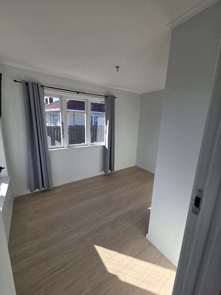 1/22 Sutton Cresent Papakura_4