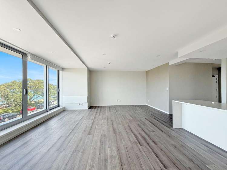 3a/18 King Edward Parade Devonport_1