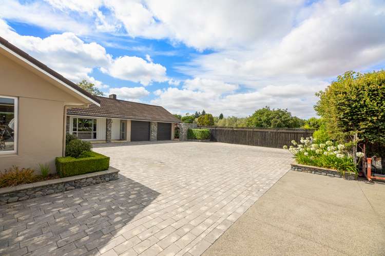 183 Battys Road Burleigh_43