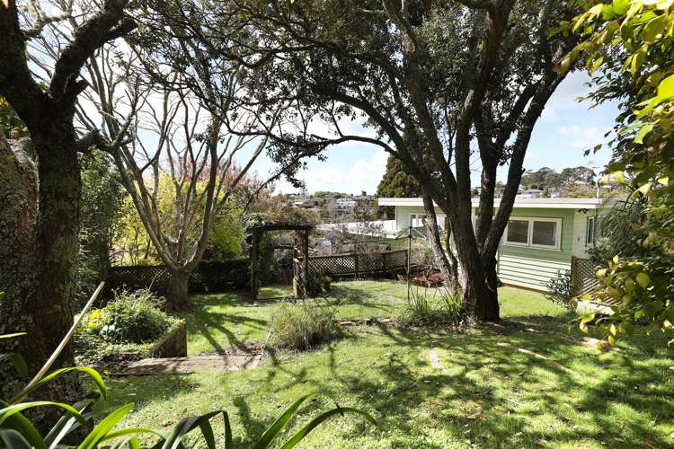 63 Matipo Road Mairangi Bay_13