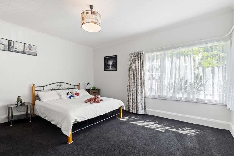 188 Gayhurst Road Dallington_13