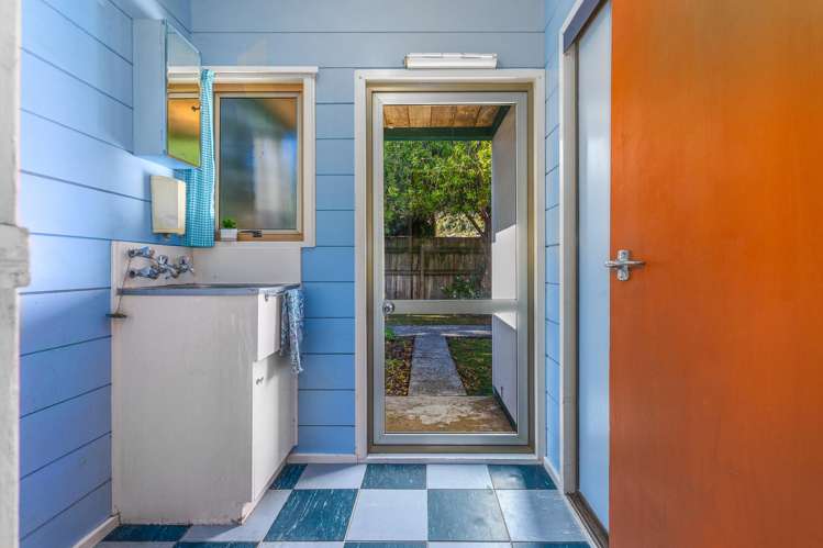 64 Elizabeth Street Waikanae_16