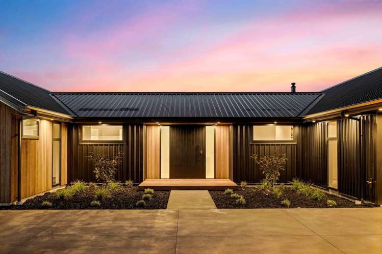 35 Ridgeland Way West Melton_1