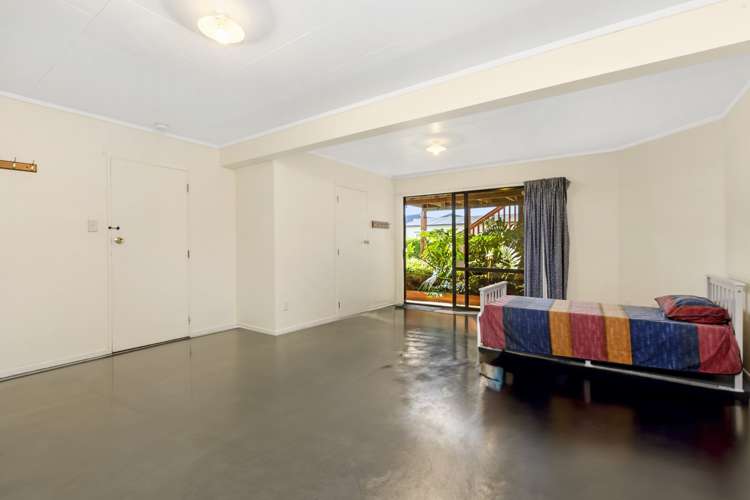 50 Lorenzen Bay Road Raglan_28