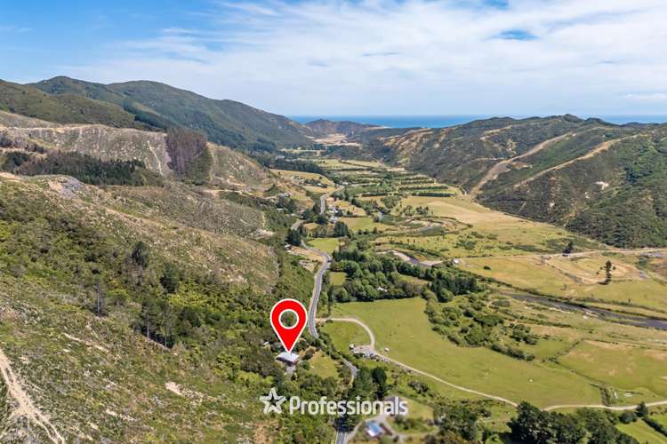 1119 Coast Road Wainuiomata Coast_25