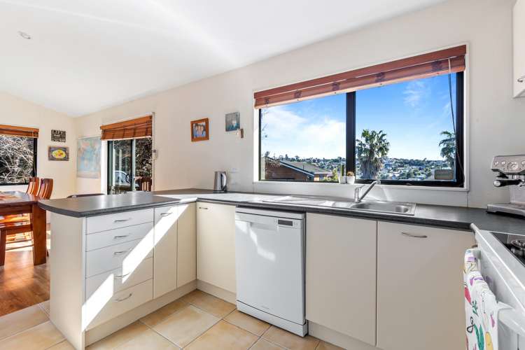 12/76 Target Road Totara Vale_6