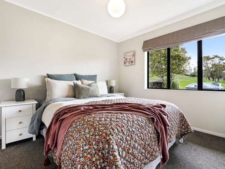 61 Kanuka Road Bombay_18