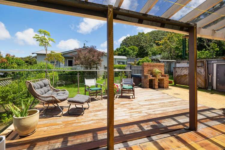 5 Ruarangi Road Mount Albert_22