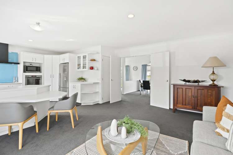 2 Palmcrest Grove Highland Park_7