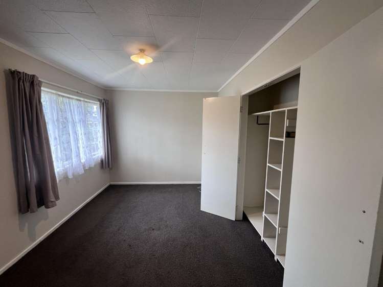 9 Norval Street Henderson_5