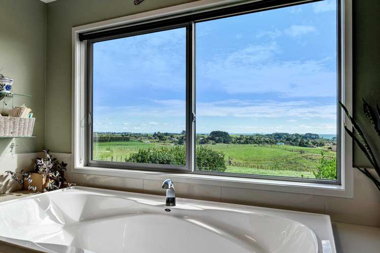 51 Wilson Road Urenui_14