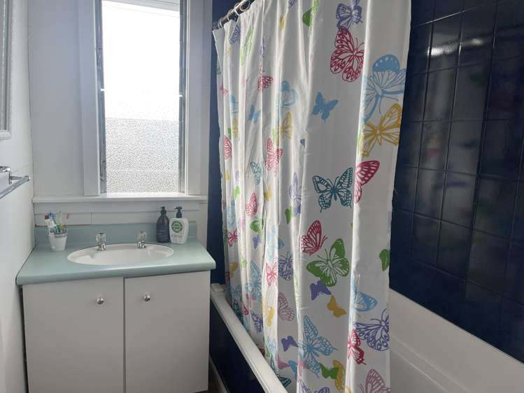 1 Spiers Street Kakanui_11