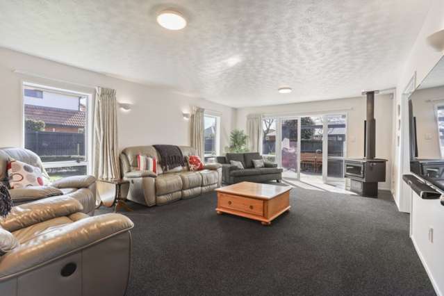 52 Roydon Drive Templeton_3