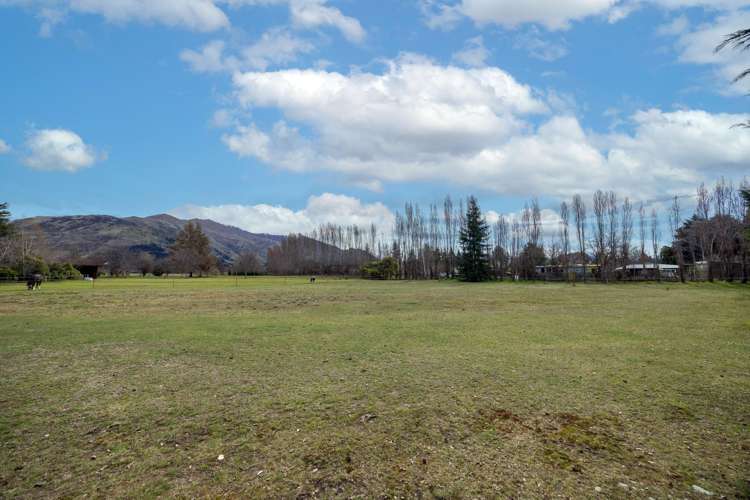 2/152 Faulks Road Wanaka_11