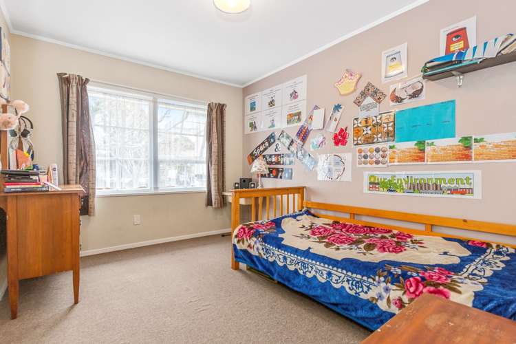 18 Trounson Avenue Clendon Park_11