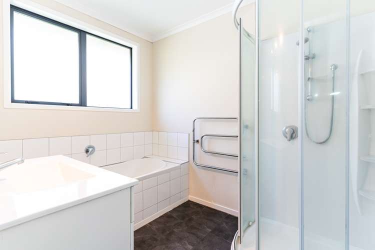 4 Northbrook Court Roslyn_13