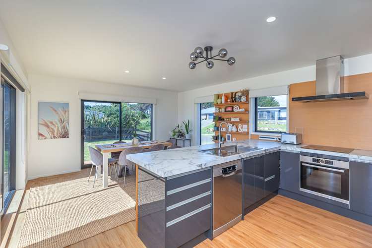 22 Taonui Street Waitarere Beach_6