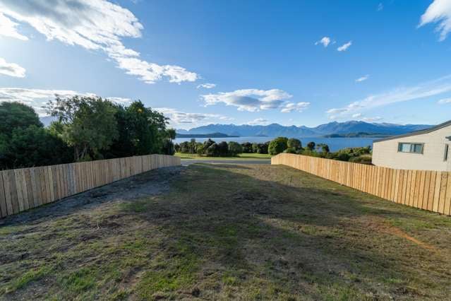 10 Cathedral Drive Manapouri_4