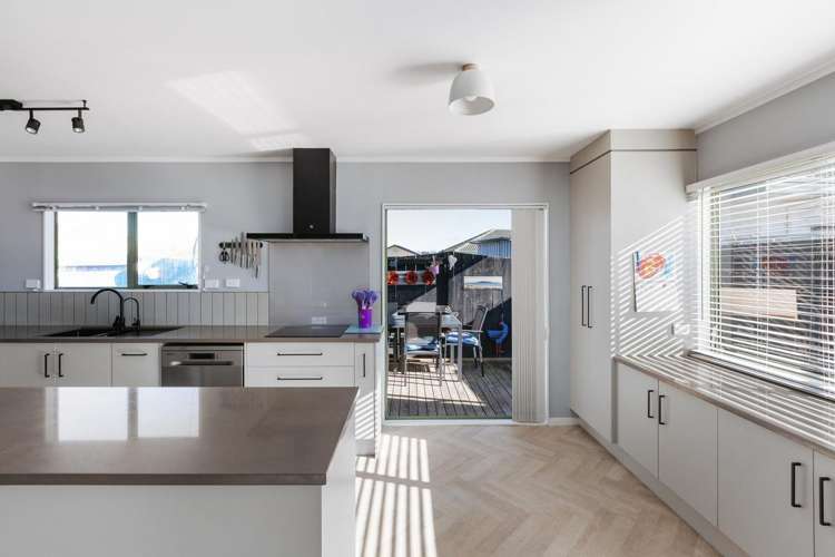 25 Aaron Place Brookfield_4