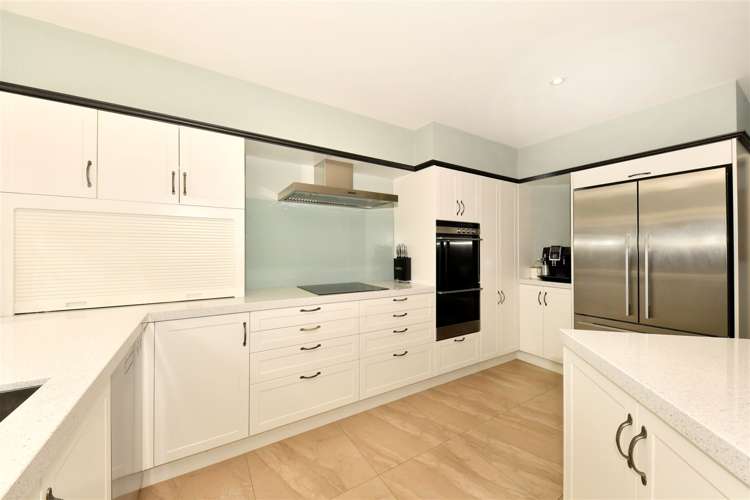 16a Hadlow Place Burnside_11