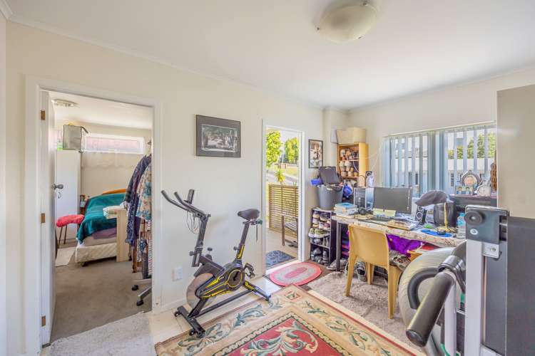 21 Mcclintock Road Massey_5