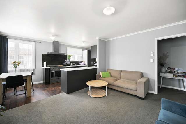 126 Fairfield Road 10458_4