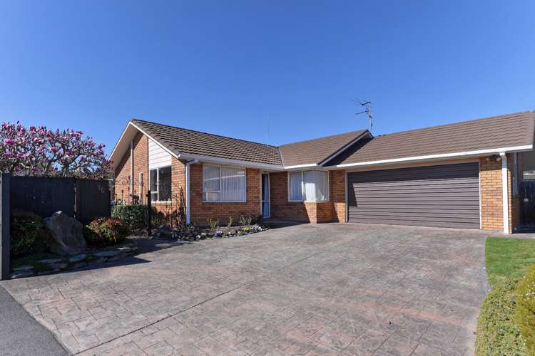 36 Farnham Drive Richmond_3