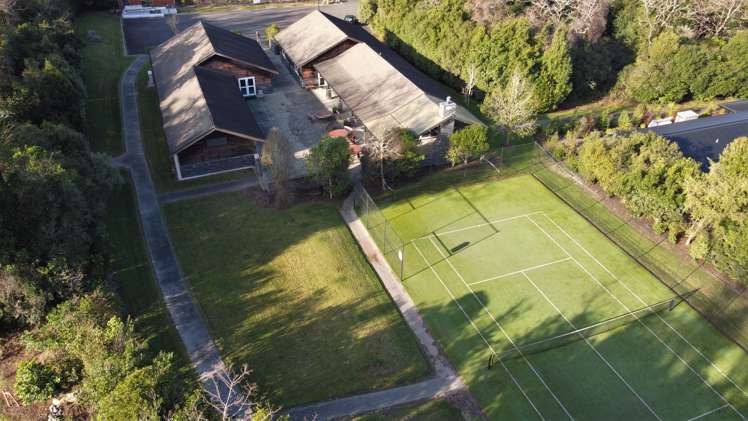 75 Parawera Drive Acacia Bay_6