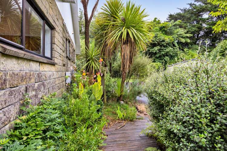 101 Ridgewood Drive New Plymouth_35