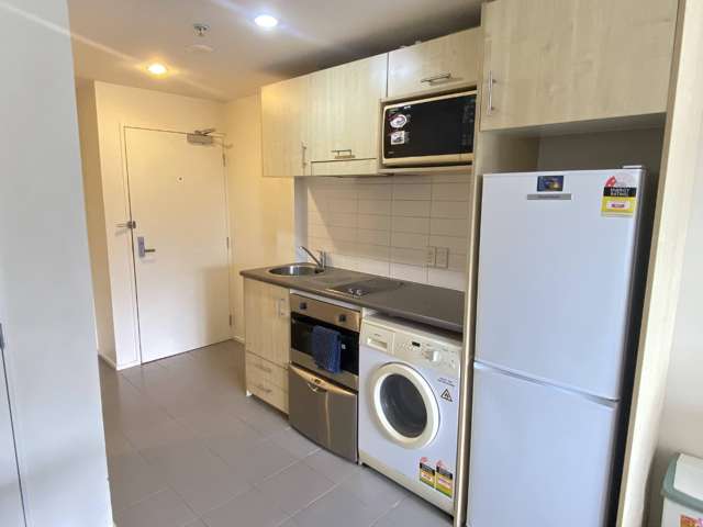 9e/23 Emily Place 10015_1