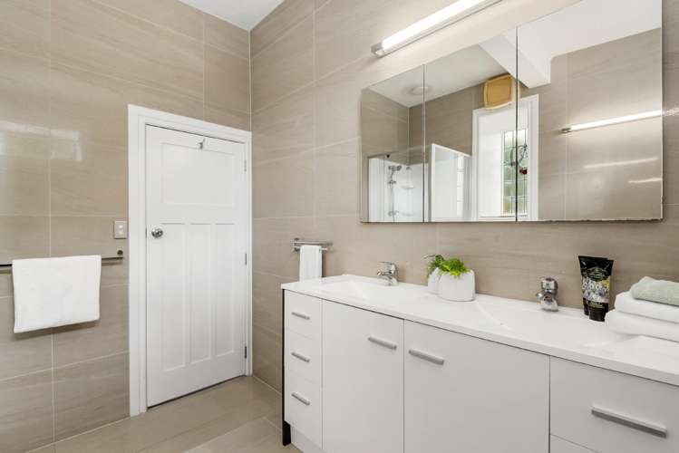 12 Domain Street Devonport_22