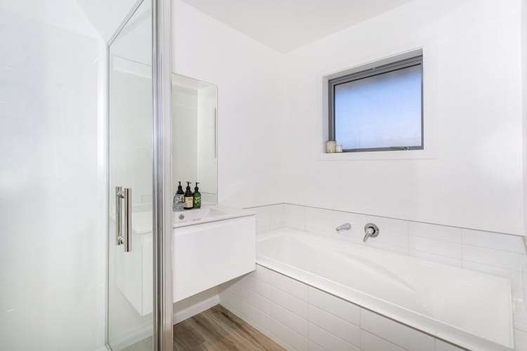 6 Skyhawk Road Wigram_11