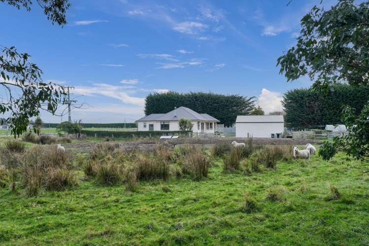 16 Waimatua School Road Waimatua_18