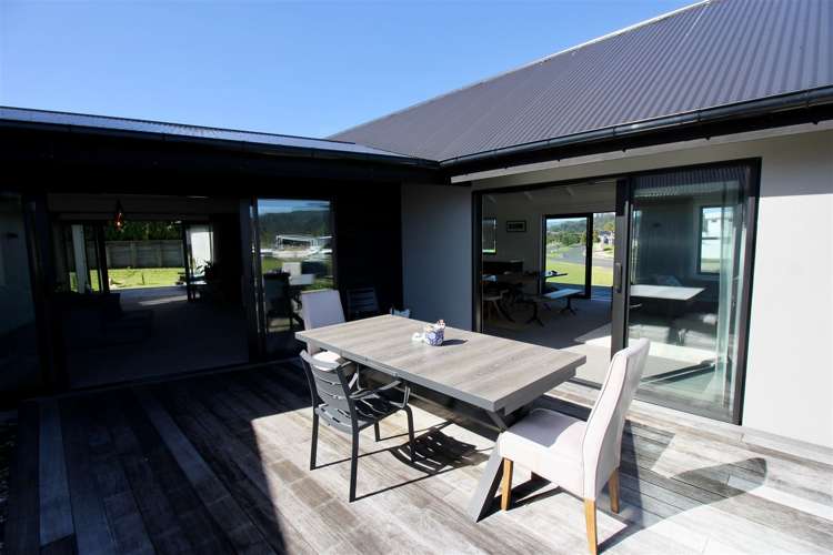 70 Leeward Drive Whitianga_32