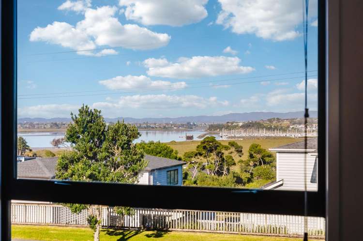 6/1 Scott Road Hobsonville_13