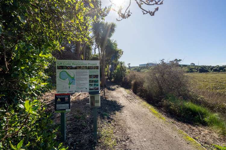 26 Heath Avenue Northcote_28