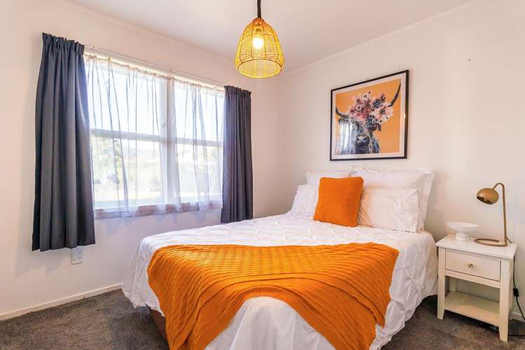 7 Tennyson Drive Owhata_17