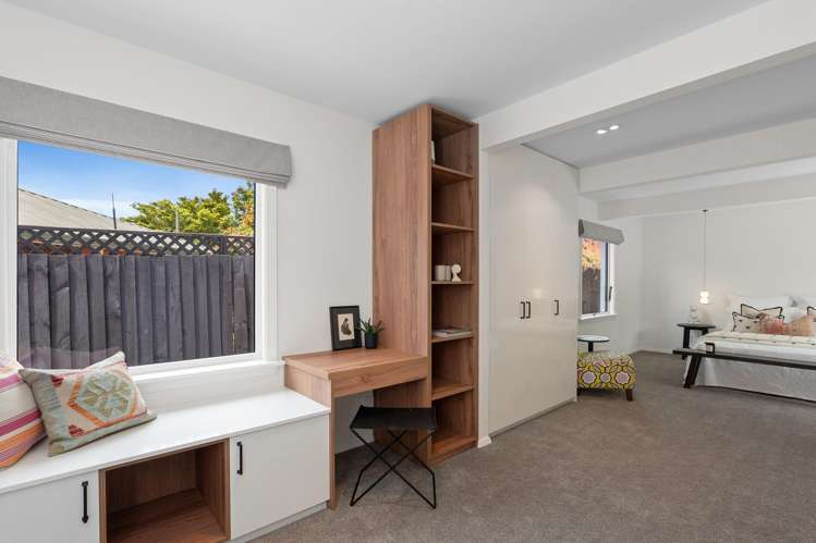 10 Esher Place Saint Martins_26