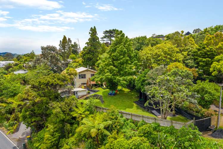 47 Waitakere Road Waitakere_3