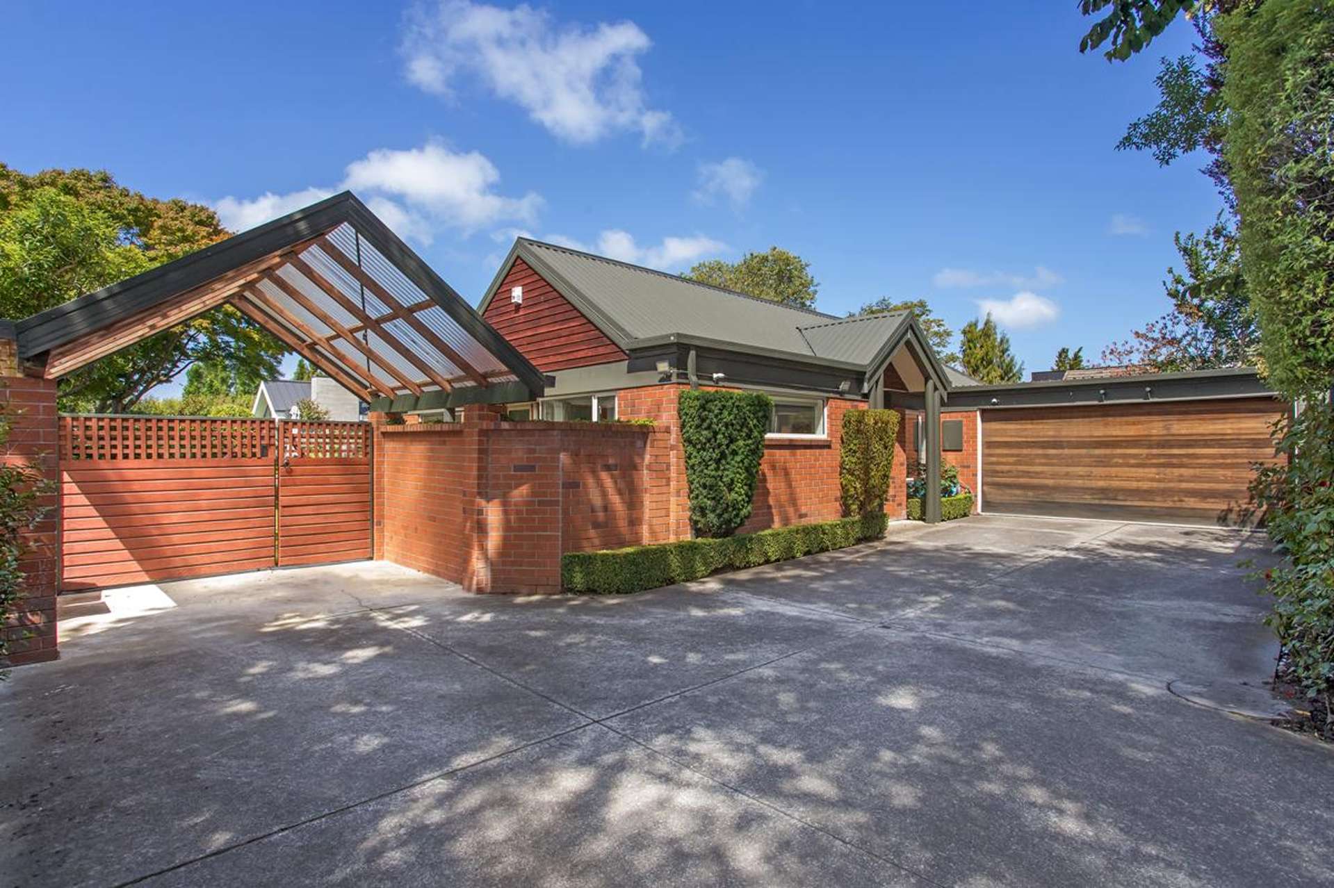 32B Bryndwr Road Fendalton_0