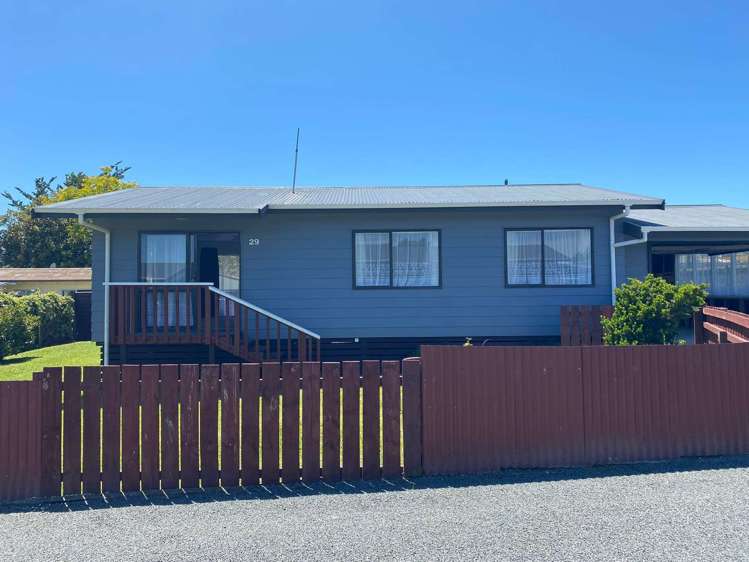 29 Sunrise Avenue Owhata_13